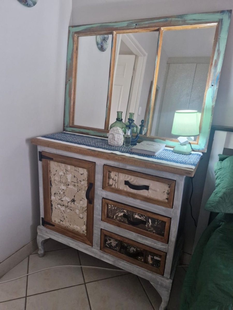 To Let 3 Bedroom Property for Rent in Wavecrest Eastern Cape